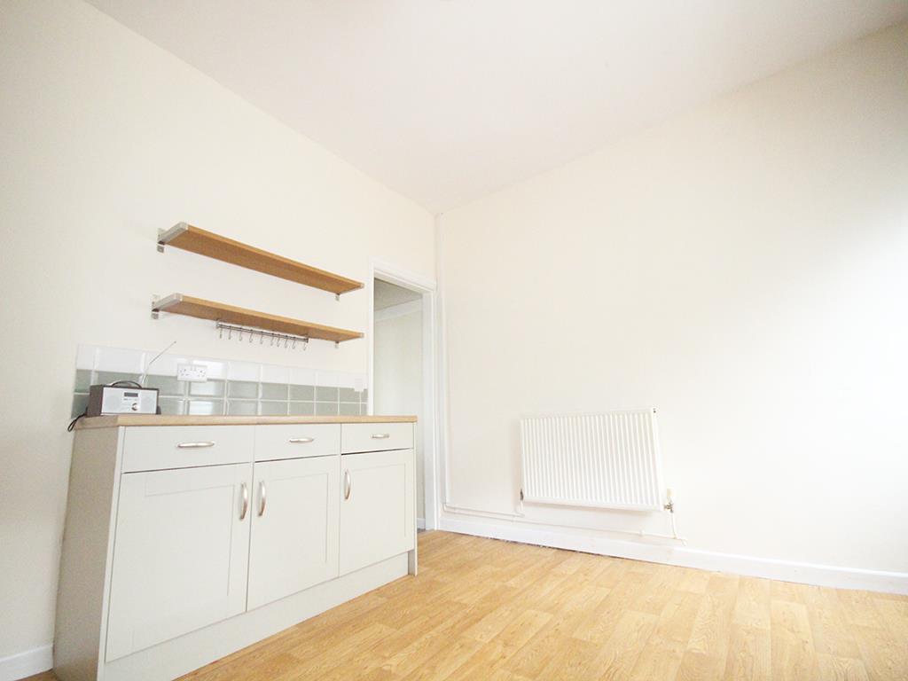 2 bedroom terraced house To Let in Trawden, Colne - IMG_5188.jpg